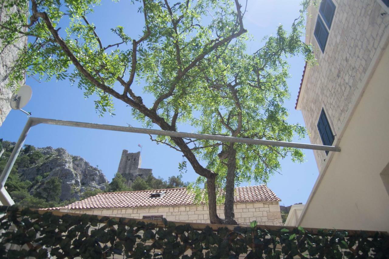 Апартаменти House Nataniel In Omis Near Sea Екстер'єр фото